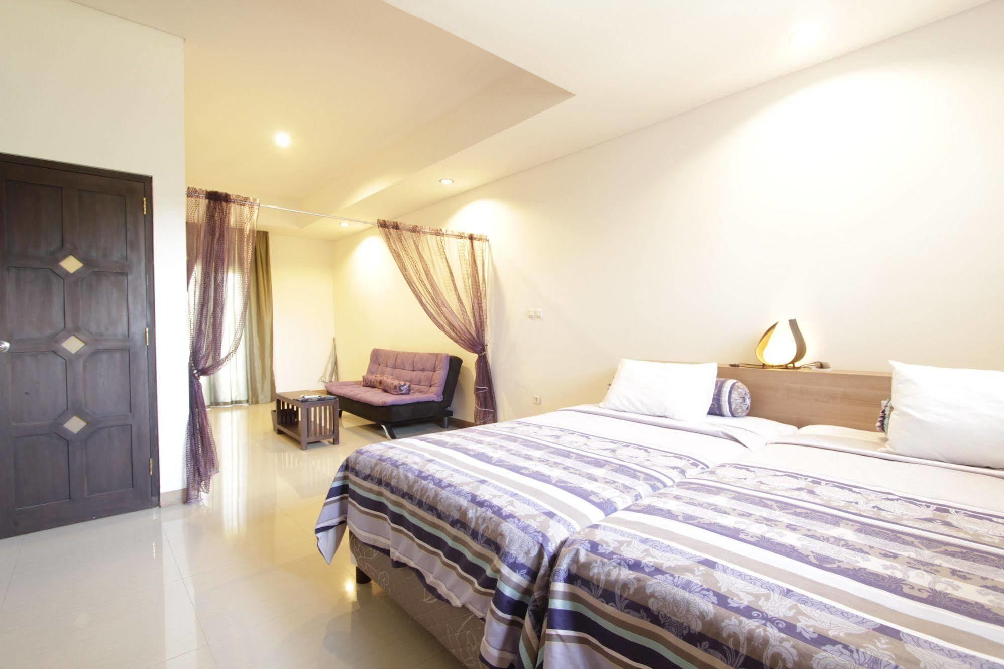 Alit Beach Resort And Villas Sanur  Exterior photo